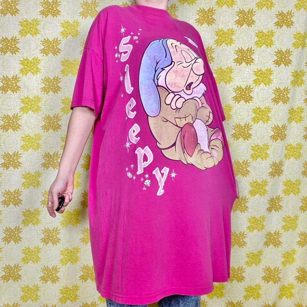 Vintage 90s pink Snow White Sleepy night shirt 💤